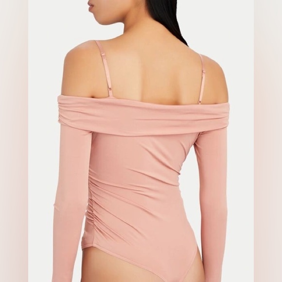 NIGHT NIGHT JONATHAN SIMKHAI COLD-SHOULDER LACE-TRIMMED JERSEY BODYSUIT IN BLUSH - Picture 4 of 12
